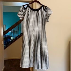danny and nicole - black and cream checkered dress size 4 Like New